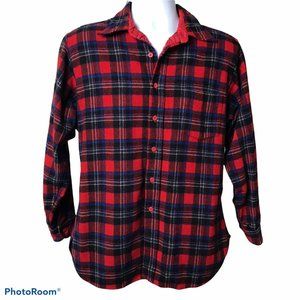 Mens Vintage Pendelton Plaid Wool Shirt size Large Red Made in USA